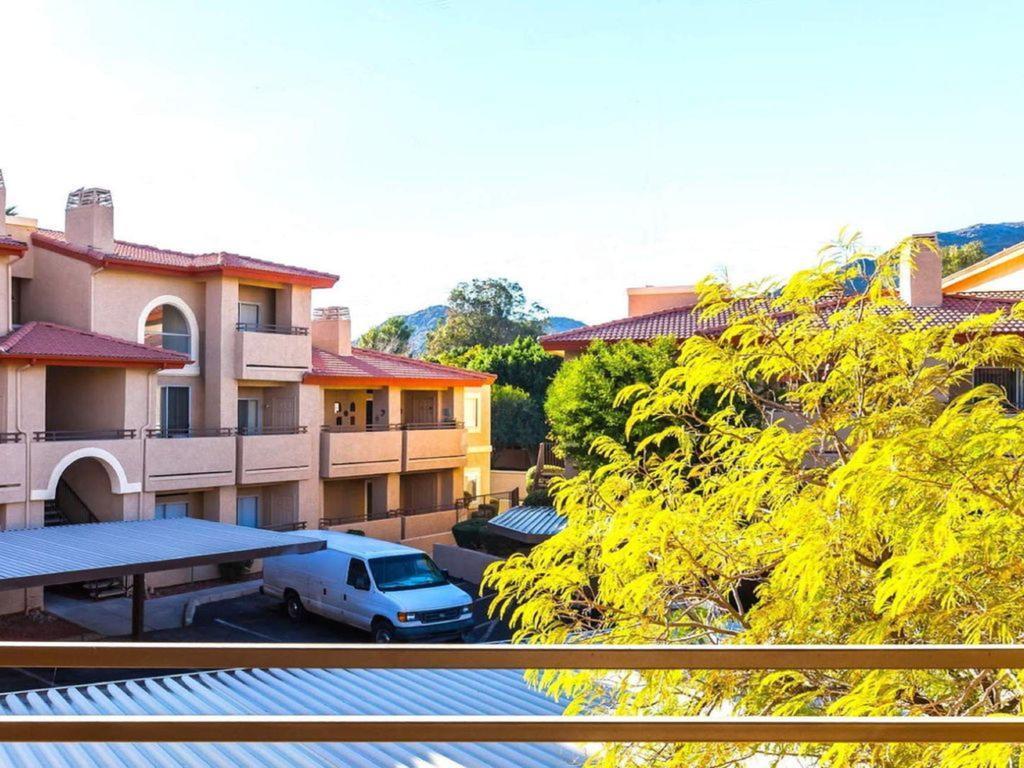 Private Resort Community Surrounded By Mountains W/3 Pool-Spa Complexes, All Heated & Open 24/7/365! Phoenix Pokój zdjęcie